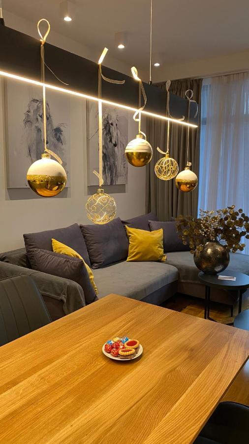 Dom Boutique Apartments - Park View เบลเกรด ภายนอก รูปภาพ